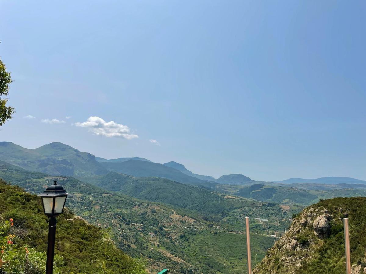 Il Poggio Retreat - Cefalù Esterno foto